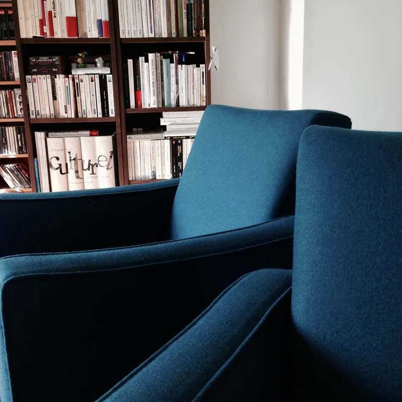 Paire de fauteuils années 50